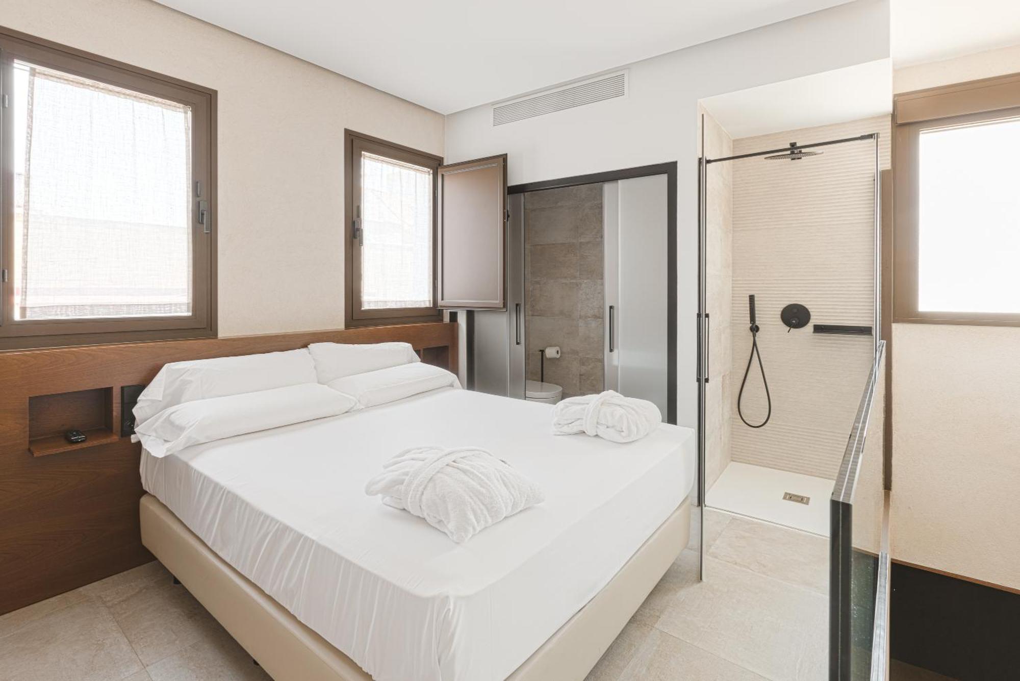Casa Senorial Del Siglo XVIII Aparthotel Sevilla Bagian luar foto